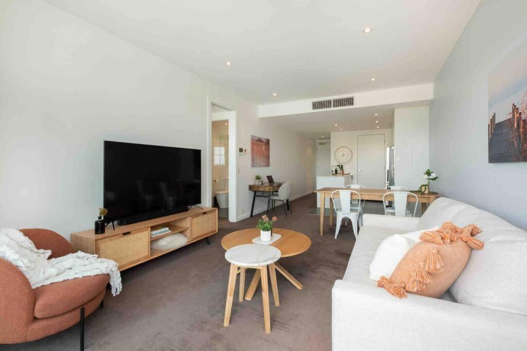 City Apartment, Pool & Carpark Adelaide Buitenkant foto